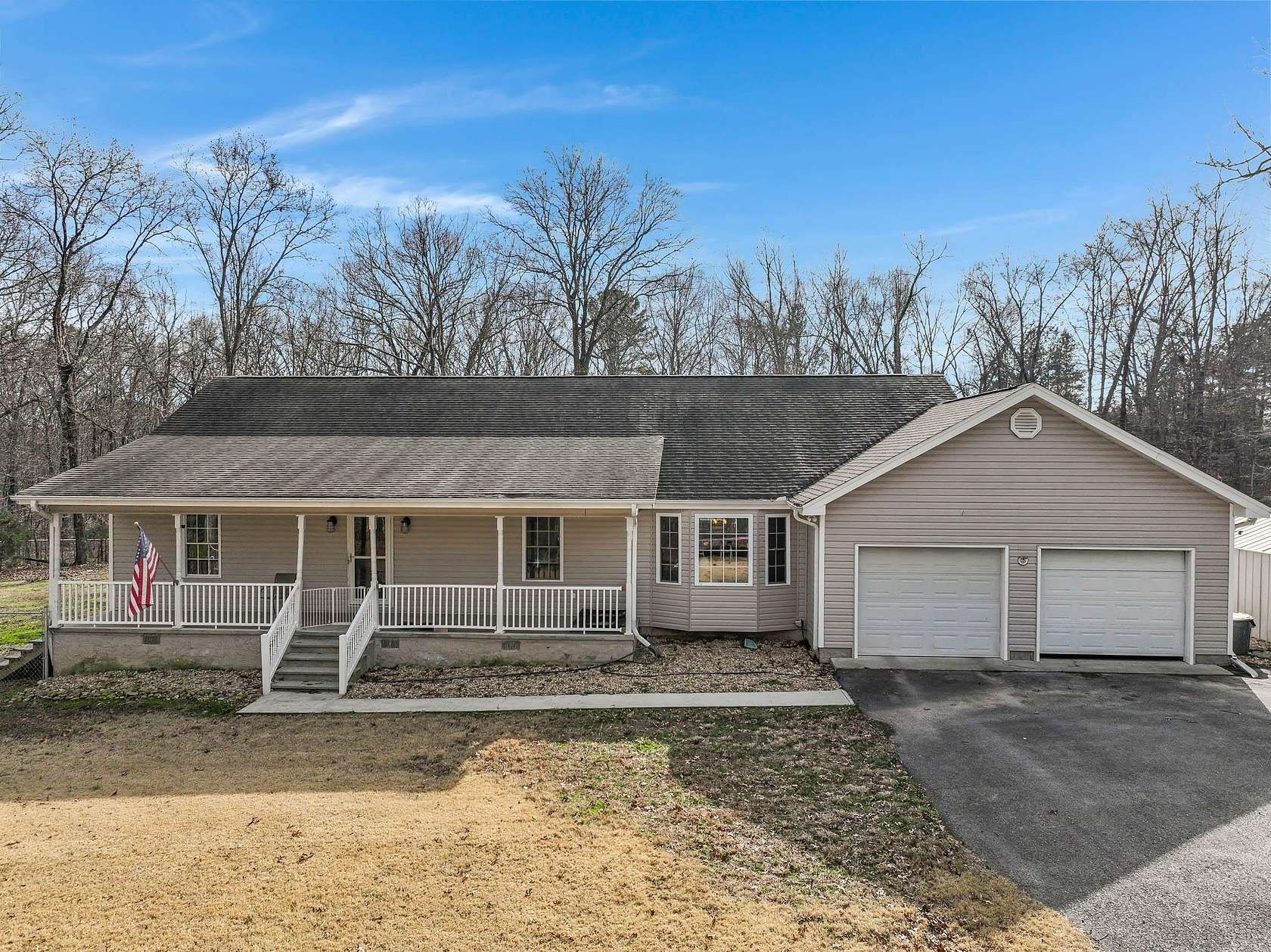 8.52 Acres of Land with Home for Sale in Ooltewah, Tennessee
