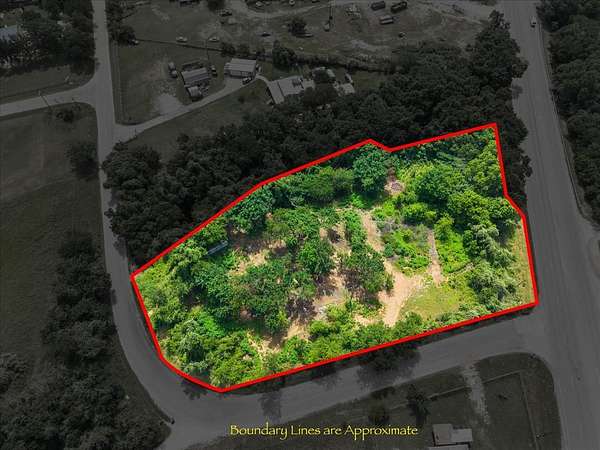 2.36 Acres of Mixed-Use Land for Sale in Boyd, Texas