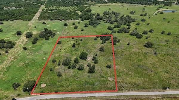 5.27 Acres of Residential Land for Sale in Refugio, Texas