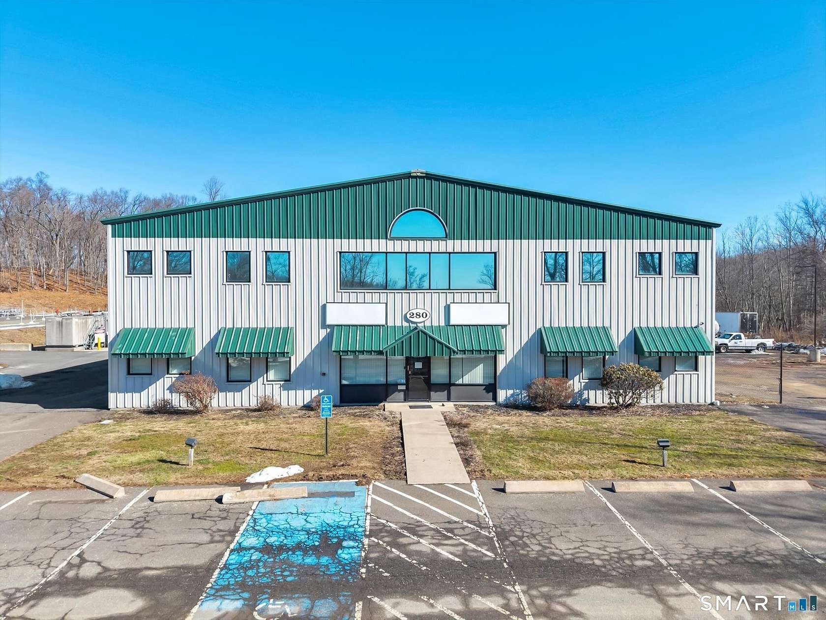 5.8 Acres of Improved Commercial Land for Lease in Cheshire, Connecticut