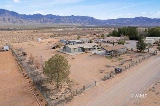 2.25 Acres of Residential Land with Home for Sale in Littlefield, Arizona