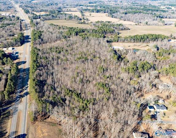 10 Acres of Land for Sale in Attalla, Alabama