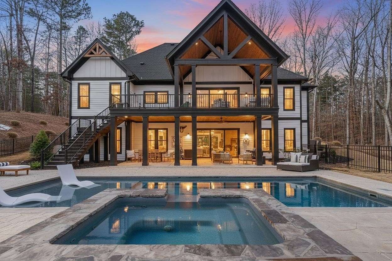 1.59 Acres of Residential Land with Home for Sale in Eatonton, Georgia