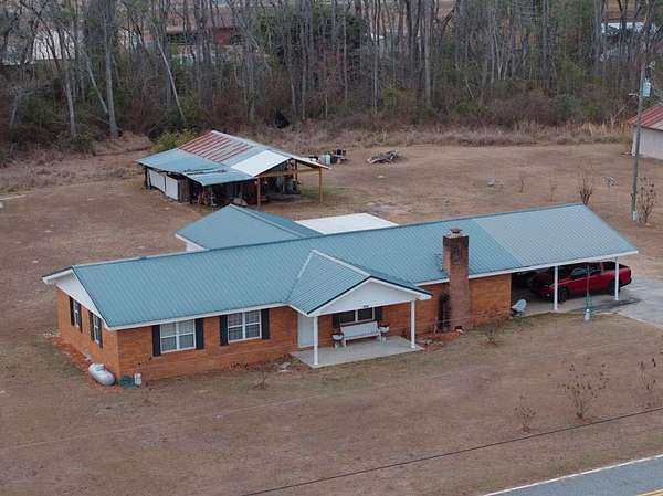 3.74 Acres of Residential Land with Home for Sale in Baxley, Georgia