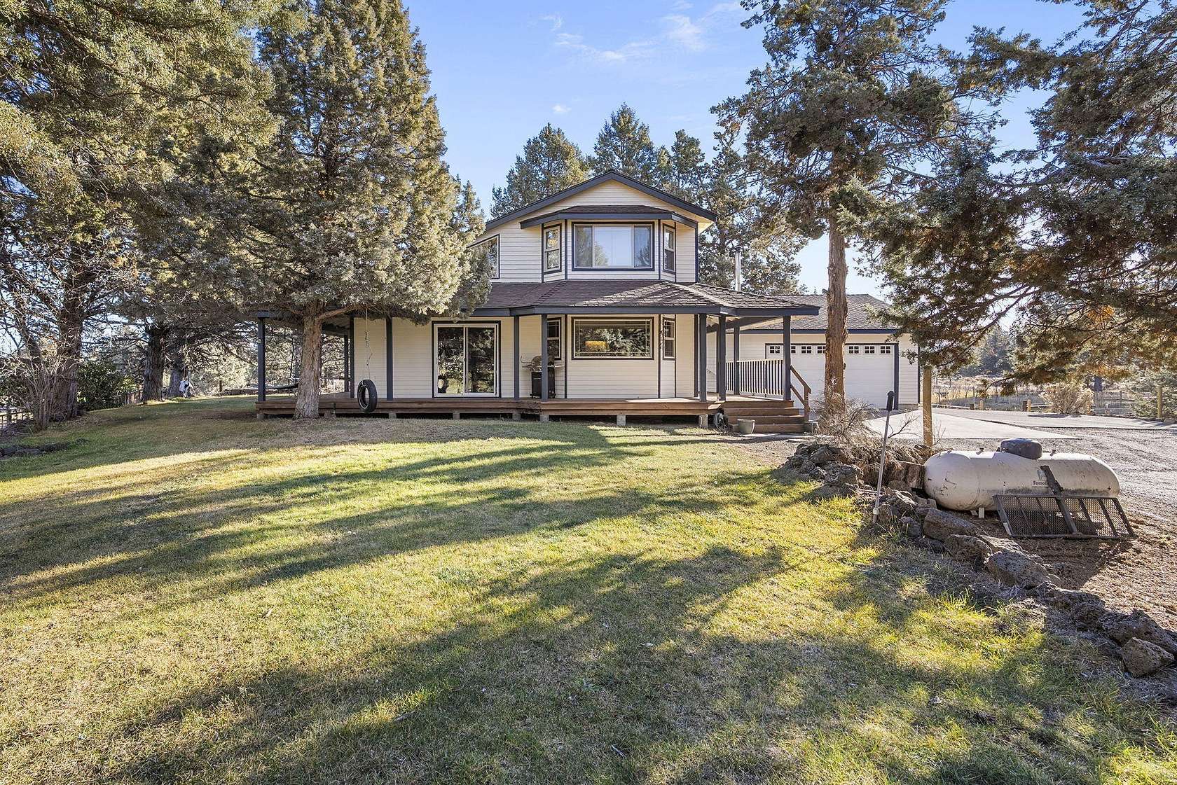 1.52 Acres of Land with Home for Sale in Bend, Oregon