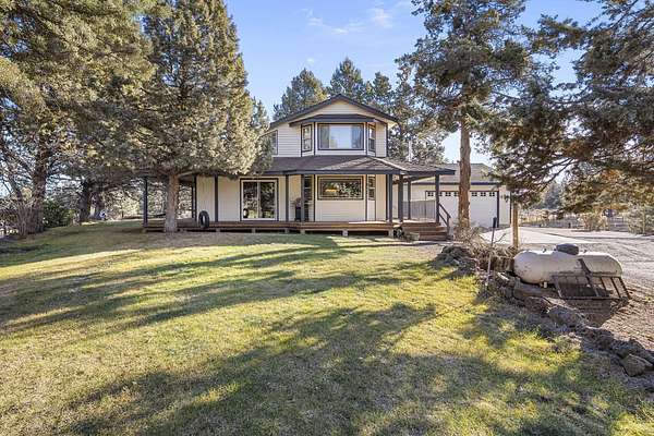 1.52 Acres of Land with Home for Sale in Bend, Oregon
