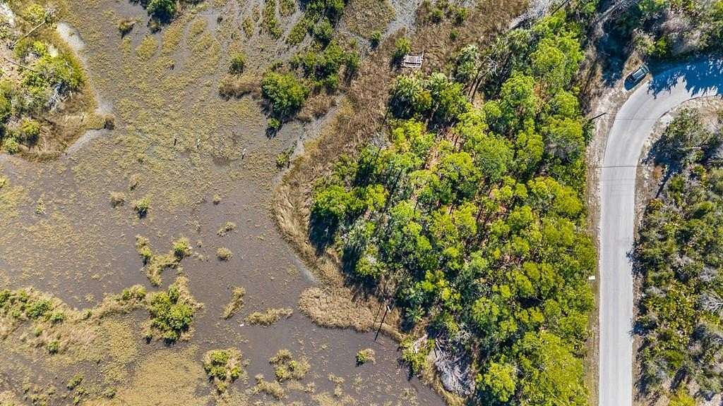 2 Acres of Residential Land for Sale in Cedar Key, Florida