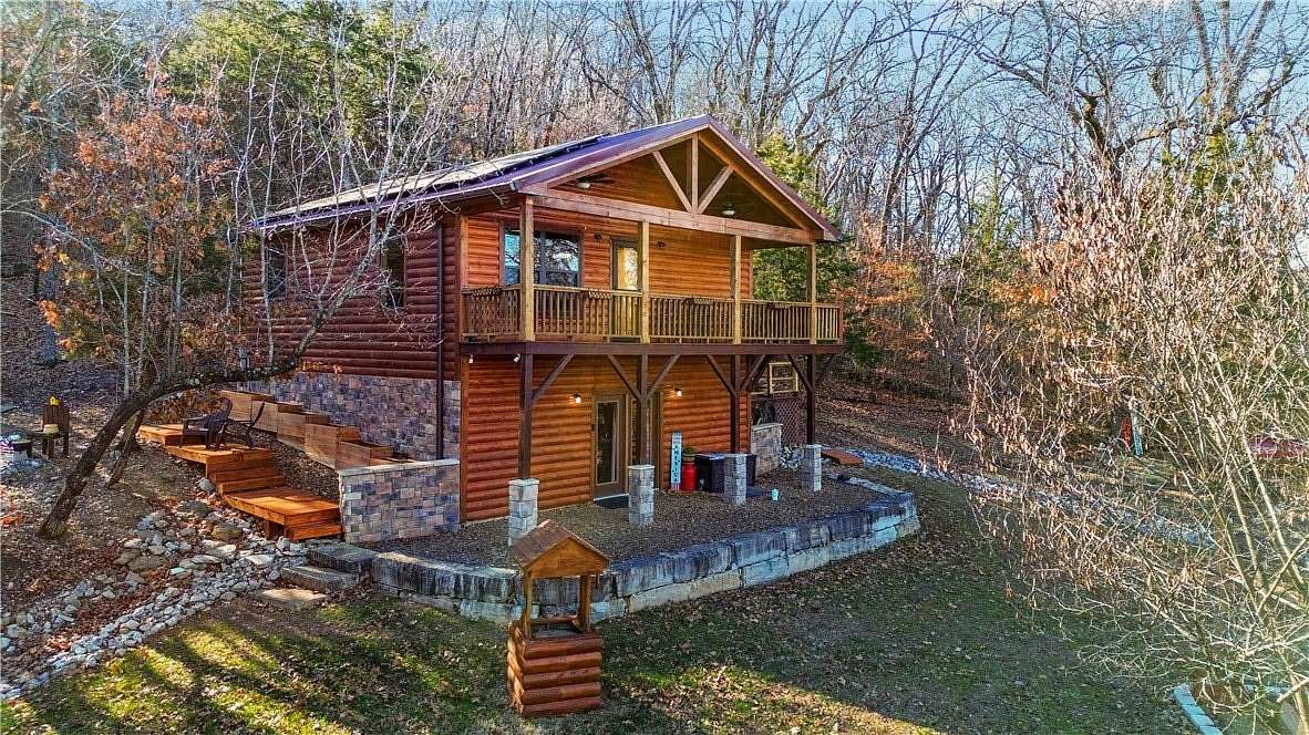 27.2 Acres of Recreational Land with Home for Sale in Eureka Springs, Arkansas