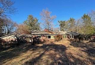 20.2 Acres of Land for Sale in Fayetteville, Arkansas