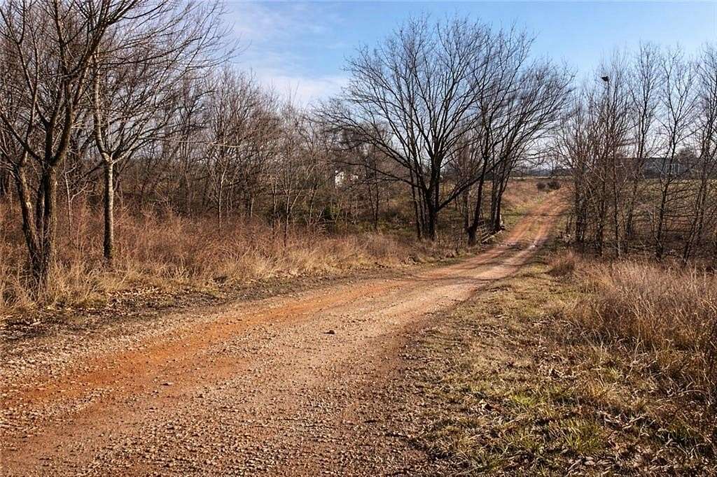 1.83 Acres of Residential Land for Sale in Pea Ridge, Arkansas