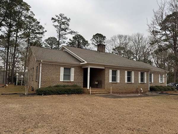 3 Acres of Residential Land with Home for Sale in Troy, Alabama