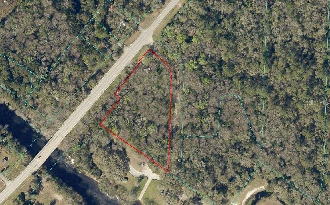2.56 Acres of Improved Commercial Land for Sale in Ocklawaha, Florida