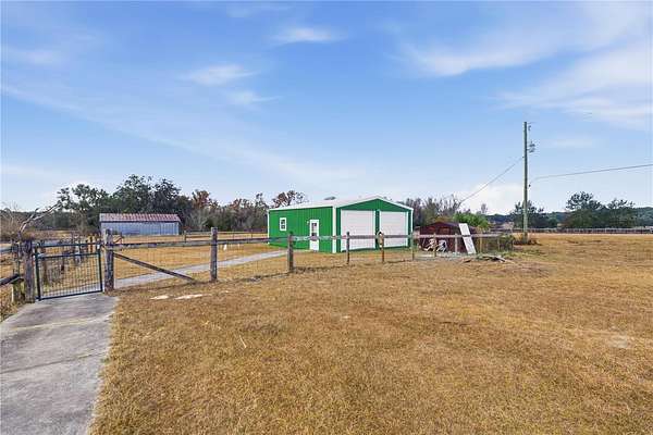 14.1 Acres of Land with Home for Sale in Summerfield, Florida