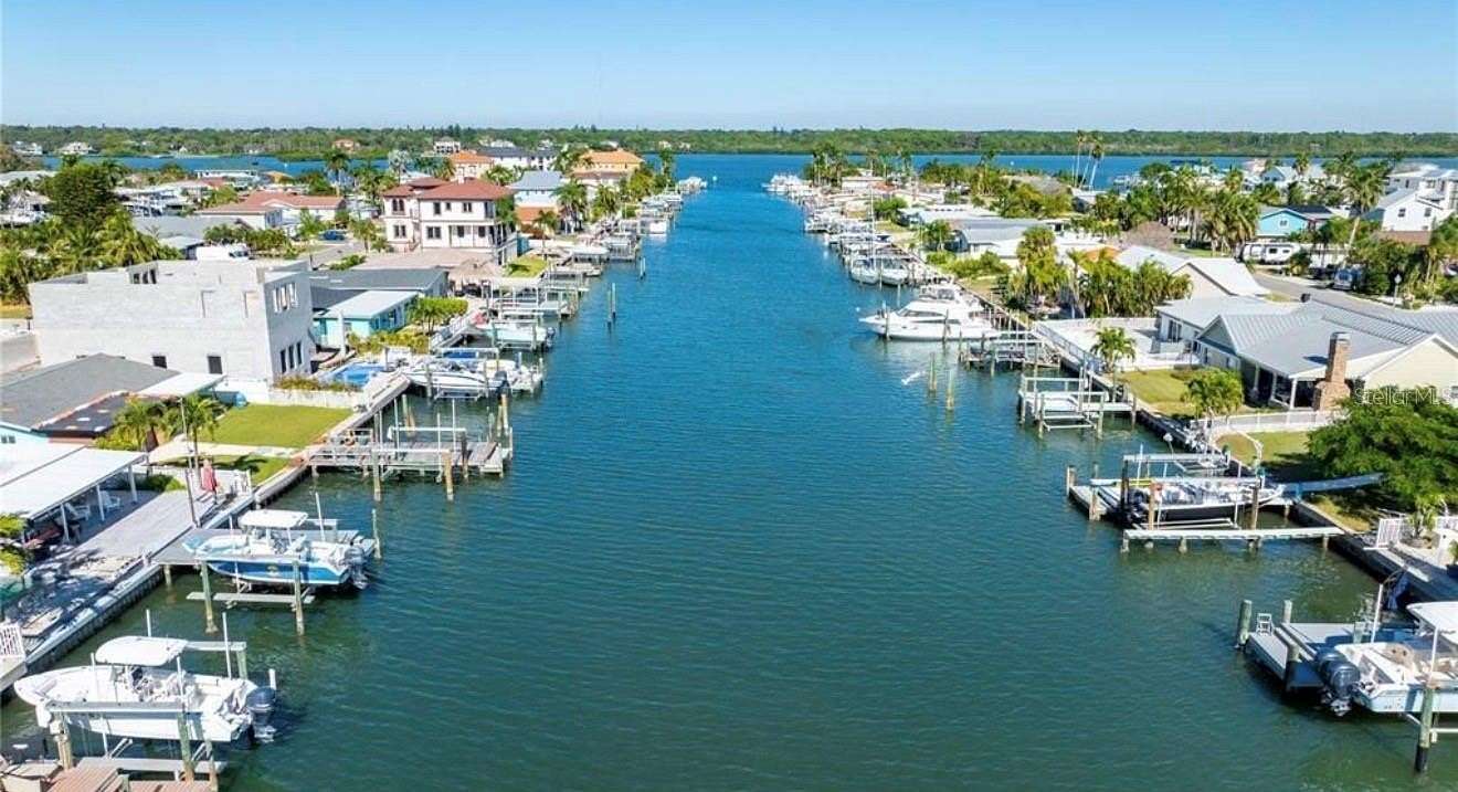 0.1 Acres of Land for Sale in Redington Shores, Florida