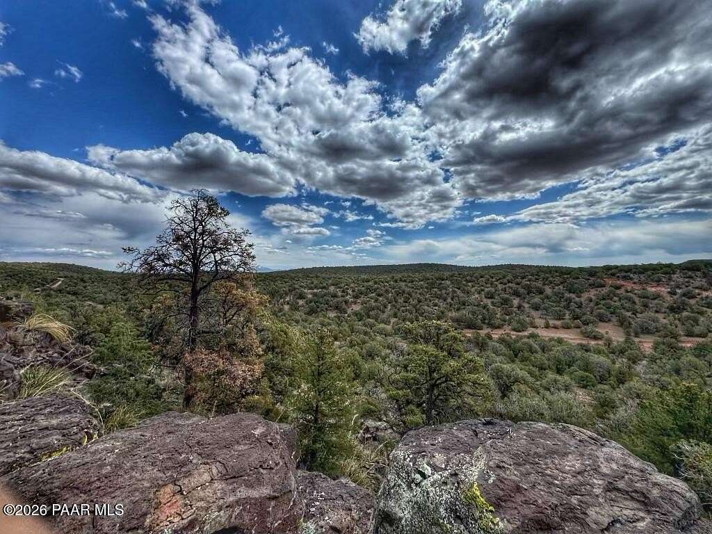 39.6 Acres of Recreational Land for Sale in Seligman, Arizona