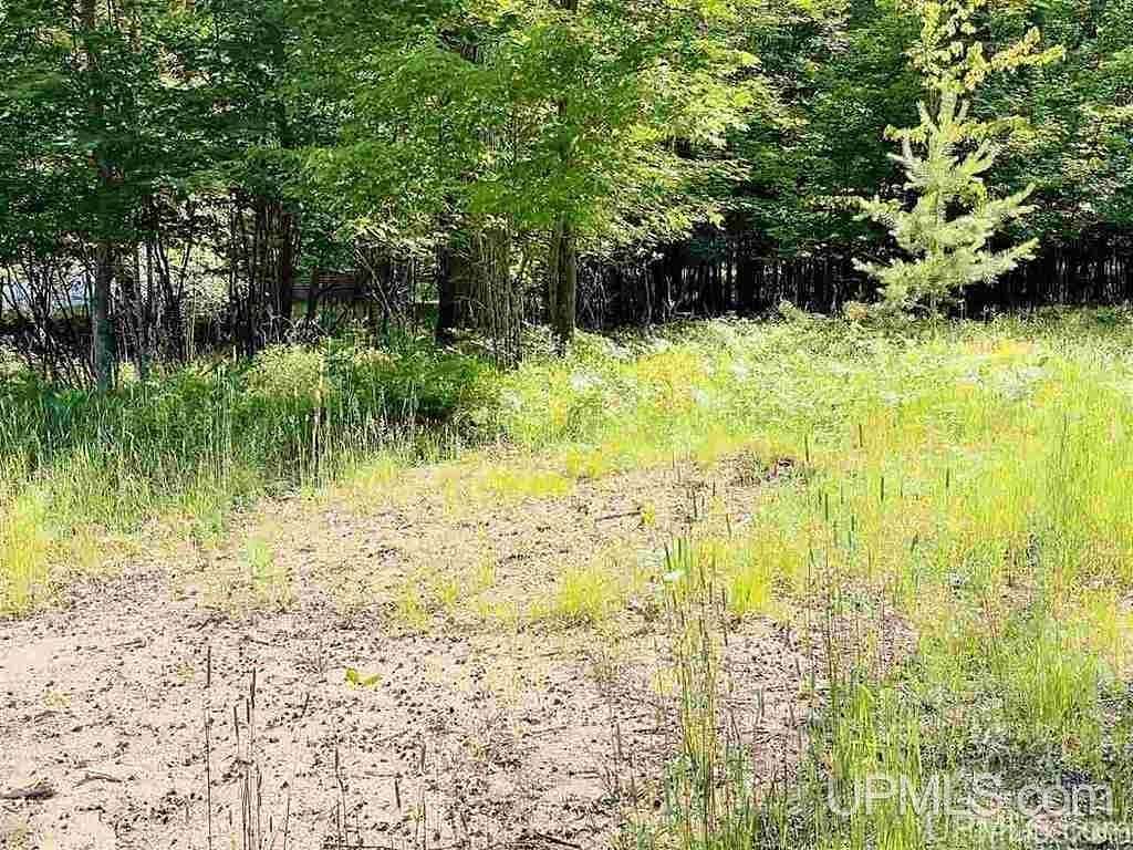 0.53 Acres of Residential Land for Sale in Gladstone, Michigan