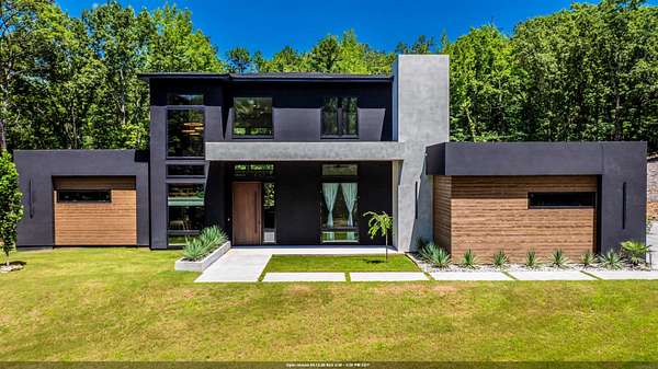 7 Acres of Land with Home for Sale in Little Rock, Arkansas