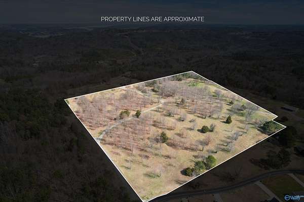 21.8 Acres of Agricultural Land for Sale in Guntersville, Alabama