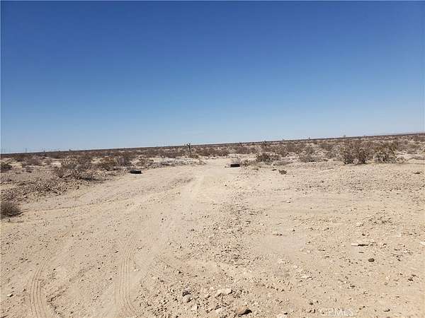 5 Acres of Land for Sale in Adelanto, California