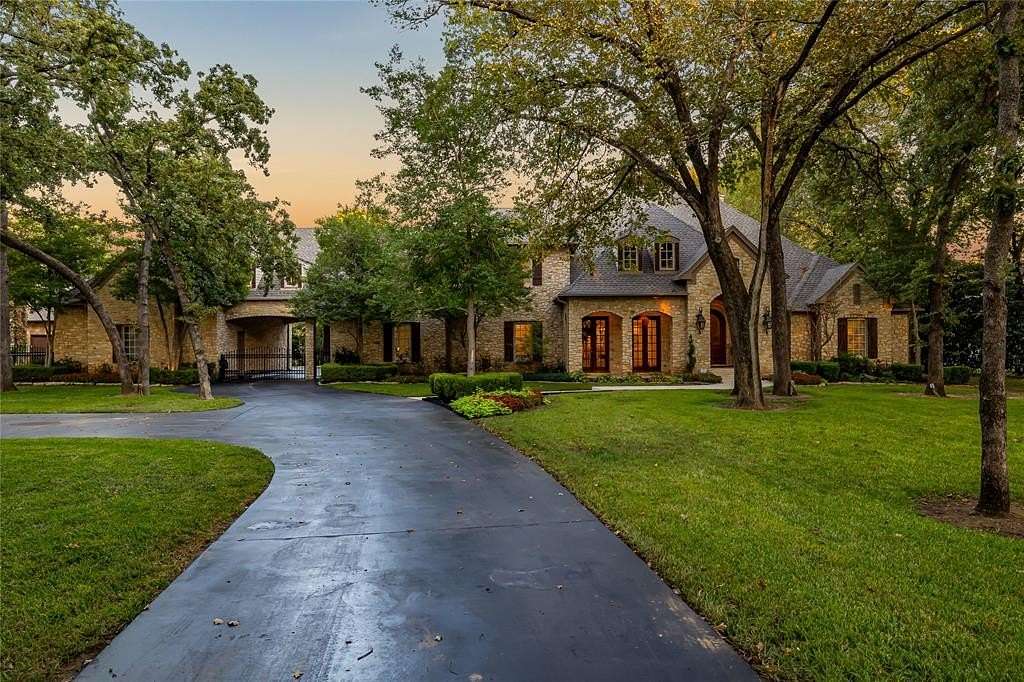 3 Acres of Residential Land with Home for Sale in Colleyville, Texas