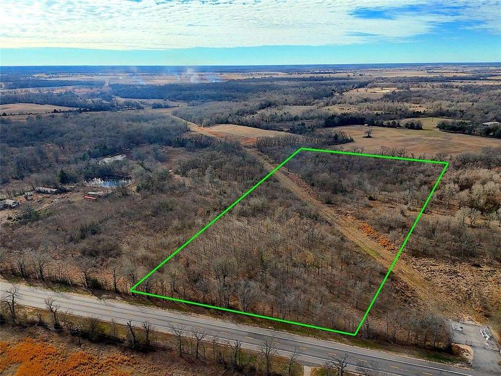 10.5 Acres of Recreational Land for Sale in Talco, Texas