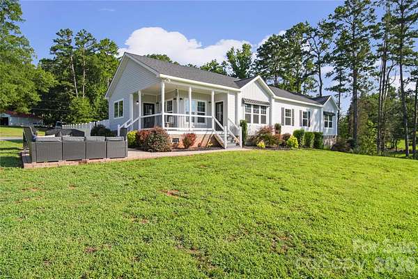 2.87 Acres of Residential Land with Home for Sale in Albemarle, North Carolina