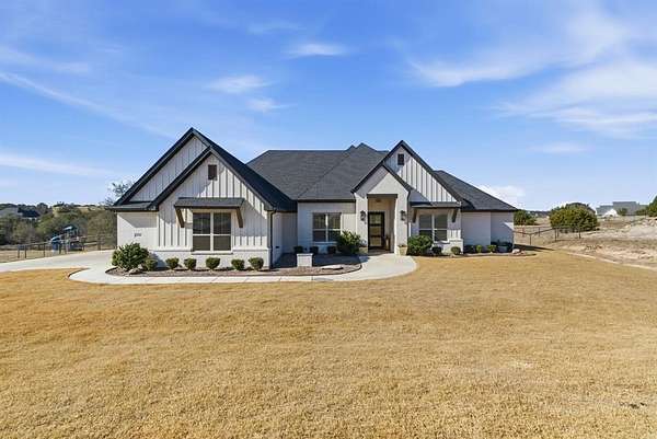 2 Acres of Residential Land with Home for Sale in Weatherford, Texas