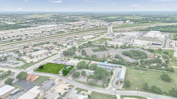 0.62 Acres of Mixed-Use Land for Sale in Sherman, Texas