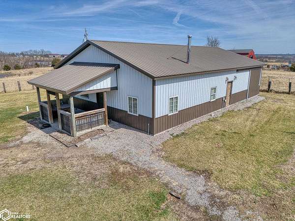 5.3 Acres of Land with Home for Sale in Cincinnati, Iowa