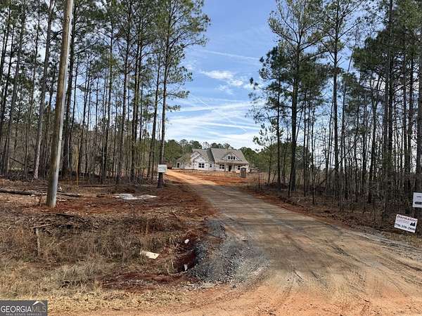 3 Acres of Residential Land with Home for Sale in Culloden, Georgia