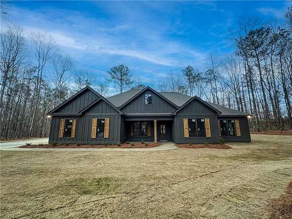 1.78 Acres of Land with Home for Sale in Valley, Alabama
