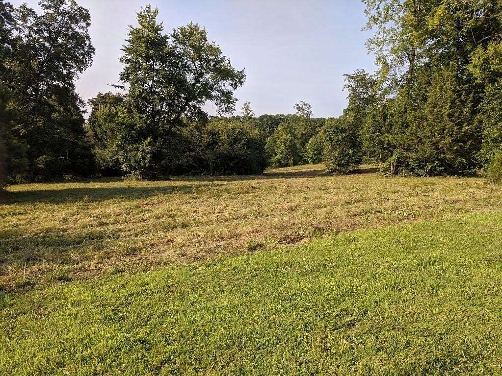 5 Acres of Land for Sale in Adairsville, Georgia