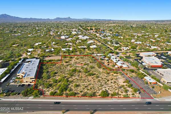 4.39 Acres of Mixed-Use Land for Sale in Oro Valley, Arizona