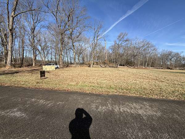 0.73 Acres of Residential Land for Sale in Clarksville, Tennessee