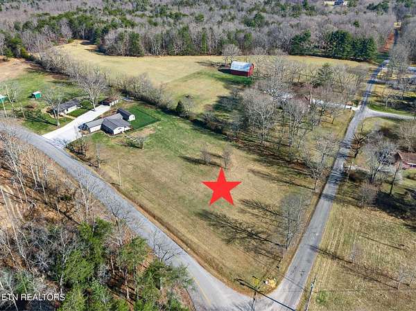 1 Acre of Land for Sale in Crossville, Tennessee