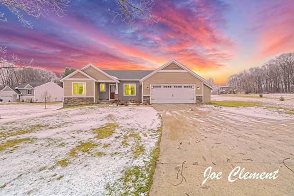 2 Acres of Residential Land with Home for Sale in Cedar Springs, Michigan