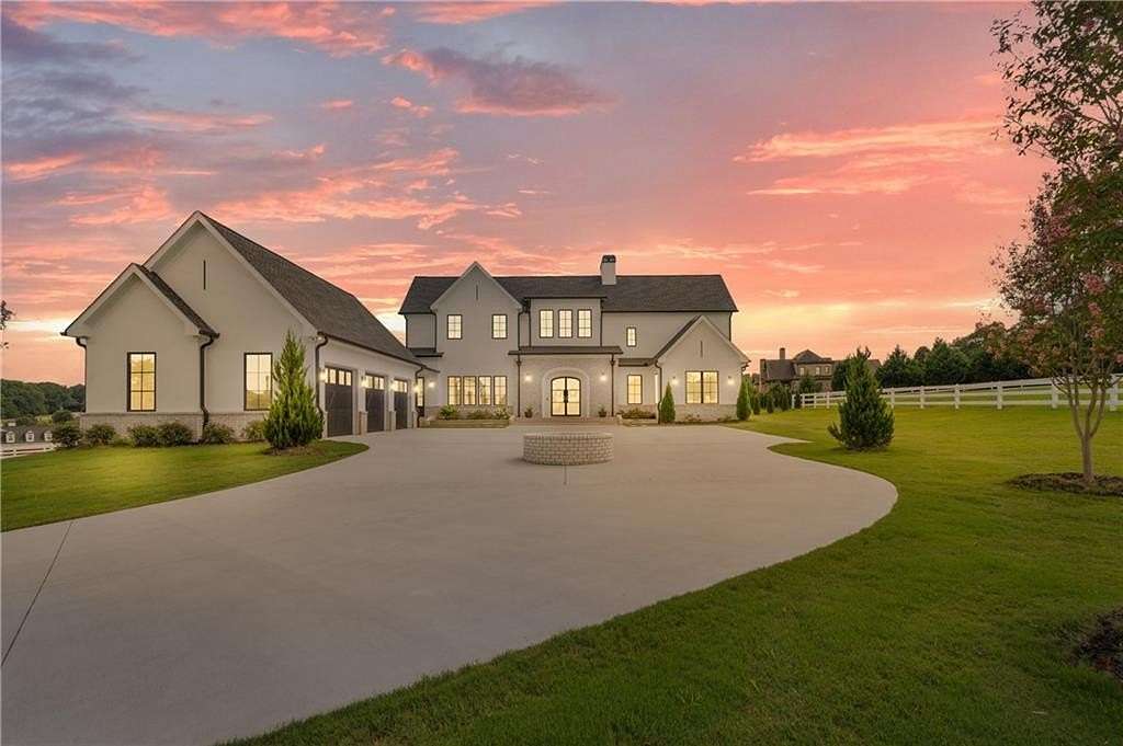 3.87 Acres of Residential Land with Home for Sale in Auburn, Georgia