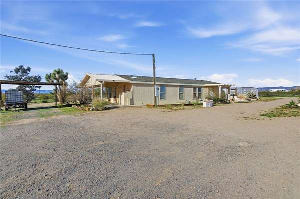 2 Acres of Residential Land with Home for Sale in Golden Valley, Arizona