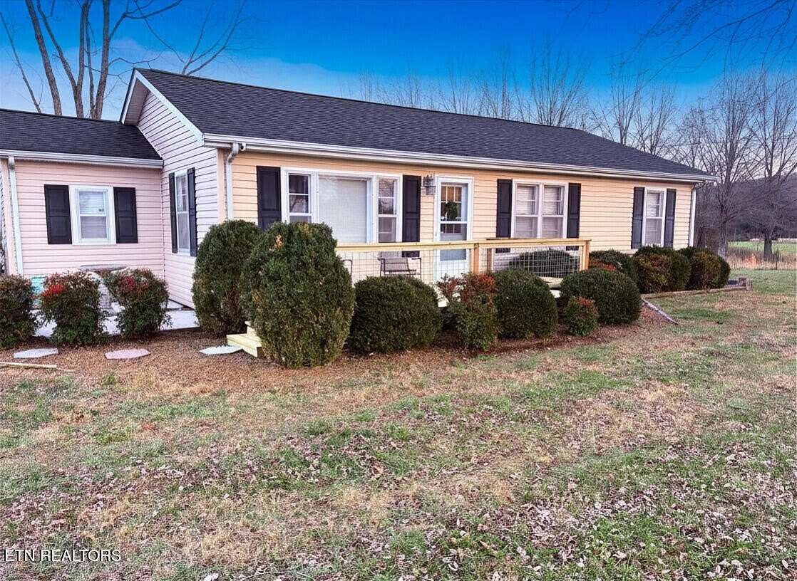 3.4 Acres of Land with Home for Sale in Morrison, Tennessee