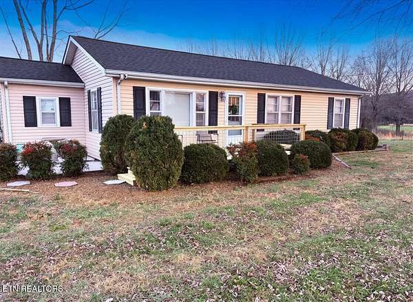 3.4 Acres of Land with Home for Sale in Morrison, Tennessee