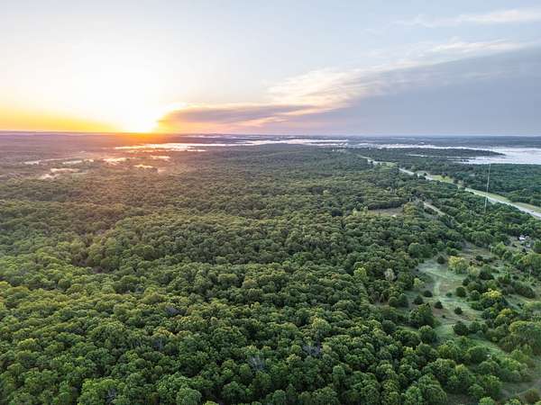855 Acres of Land with Home for Sale in Oilton, Oklahoma