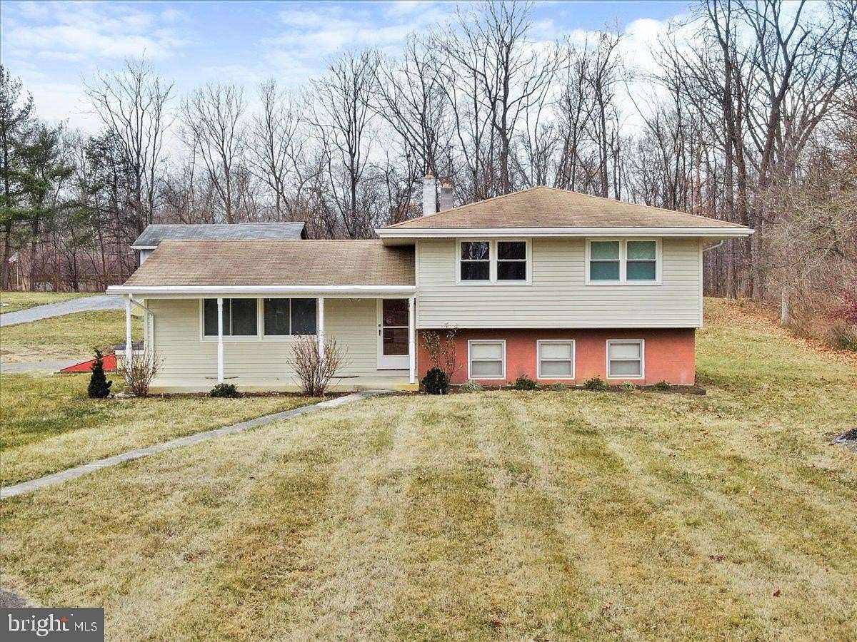 1.63 Acres of Residential Land with Home for Sale in Williamsport, Maryland