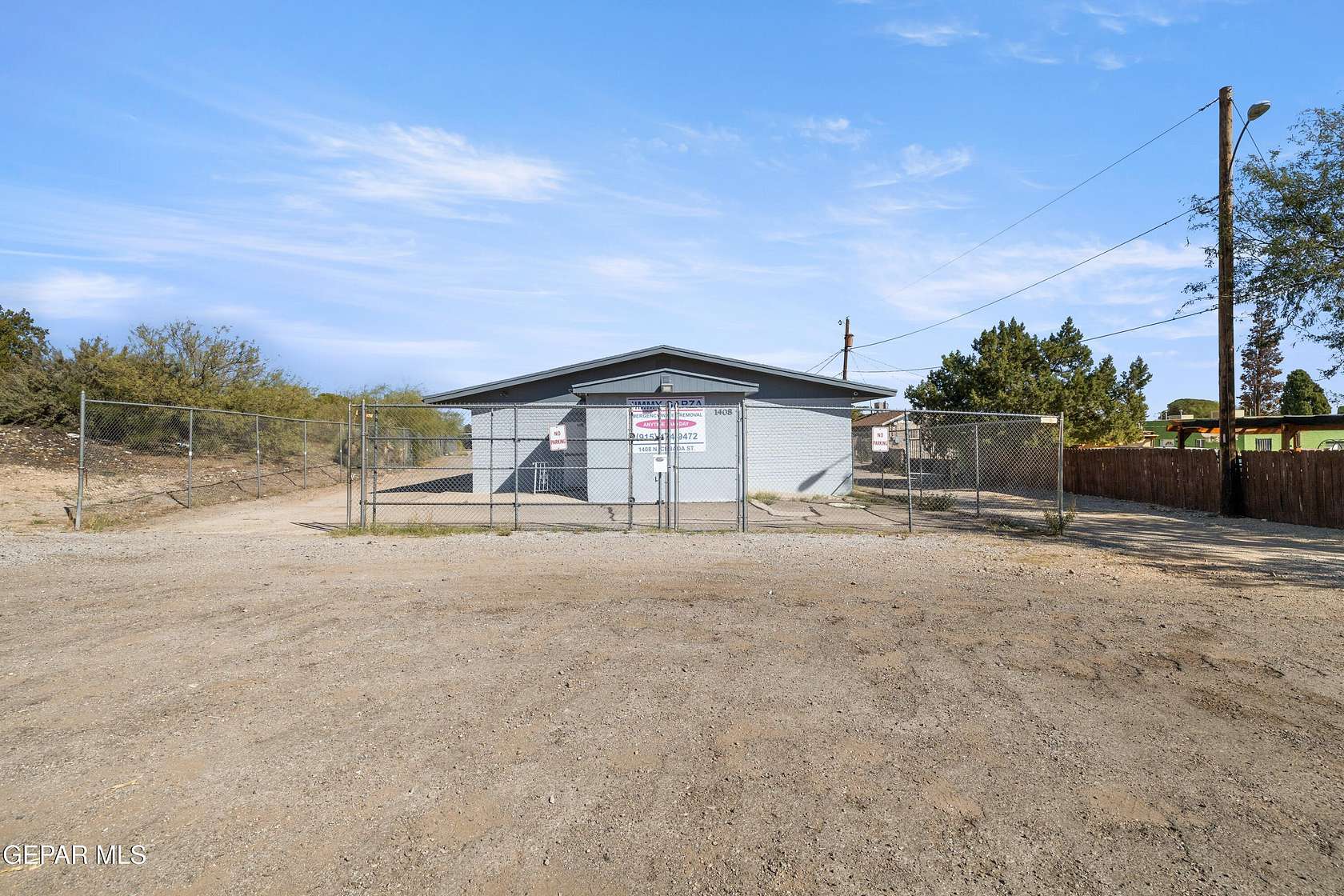 0.42 Acres of Mixed-Use Land for Sale in El Paso, Texas