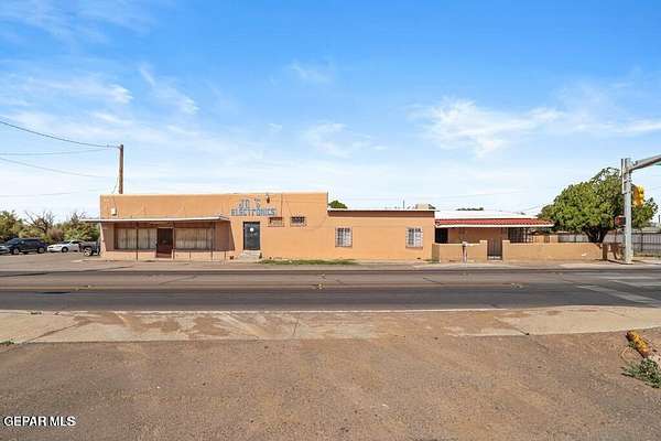 0.13 Acres of Mixed-Use Land for Sale in Socorro, Texas