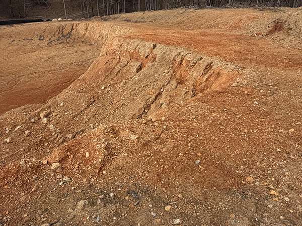 7.65 Acres of Land for Sale in Dayton, Tennessee