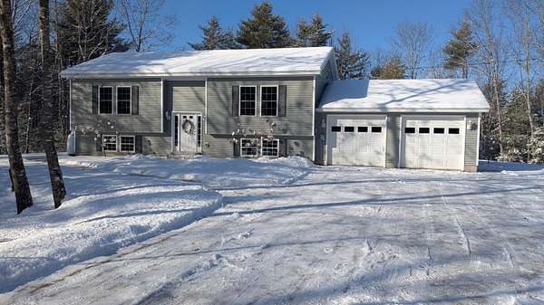 3 Acres of Residential Land with Home for Sale in China, Maine