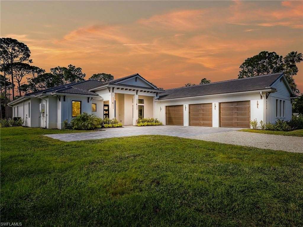 2.27 Acres of Land with Home for Sale in Naples, Florida