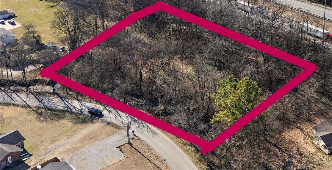 1.6 Acres of Residential Land for Sale in Goodlettsville, Tennessee