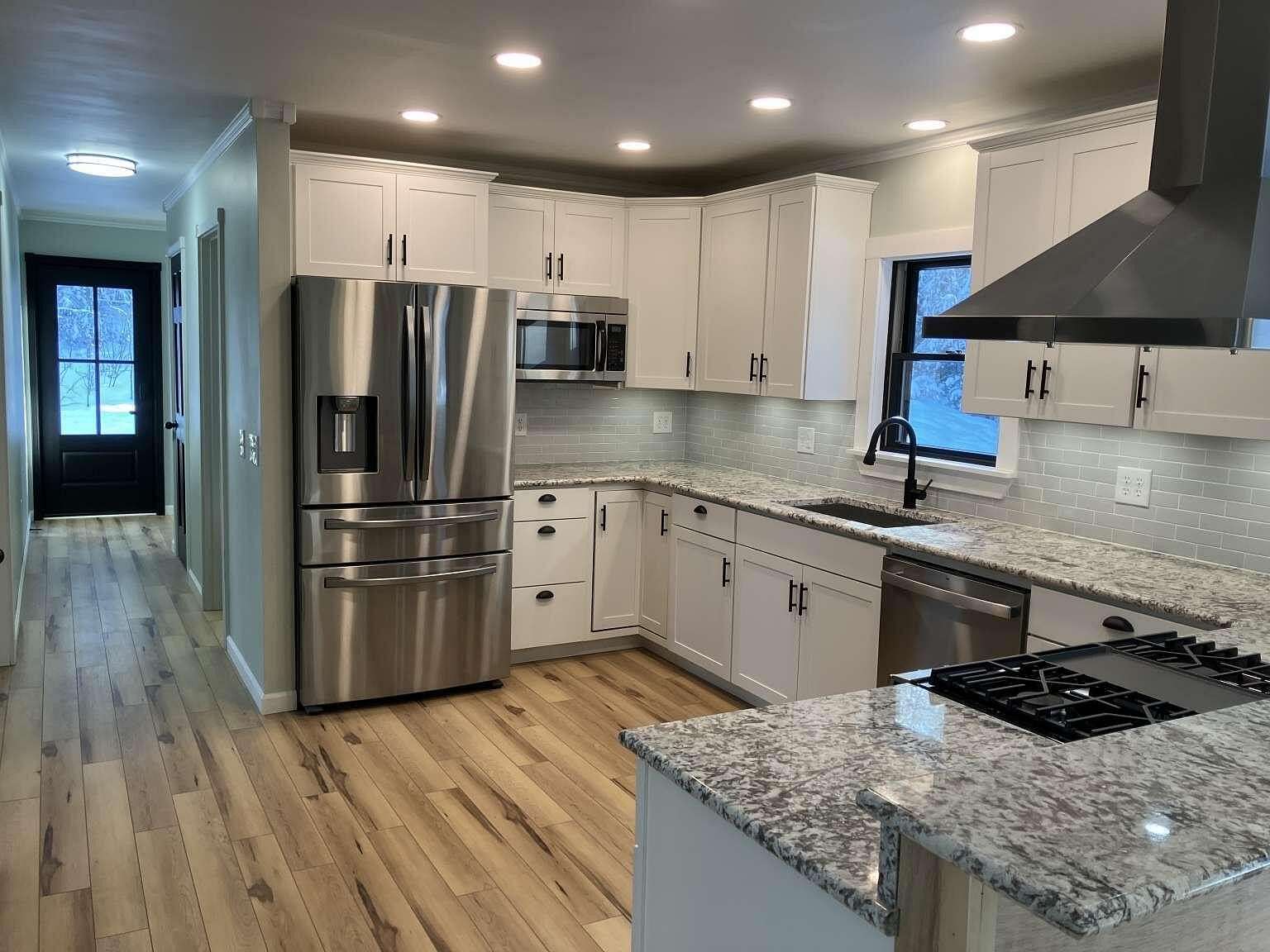 2.2 Acres of Residential Land with Home for Sale in Wiscasset, Maine