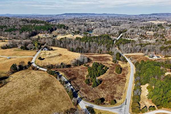 22 Acres of Land for Sale in Doyle, Tennessee